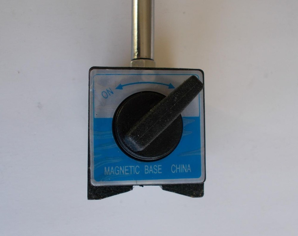 Pittsburgh Multipositional Magnetic Base w/Fine Adjustment Model 5645