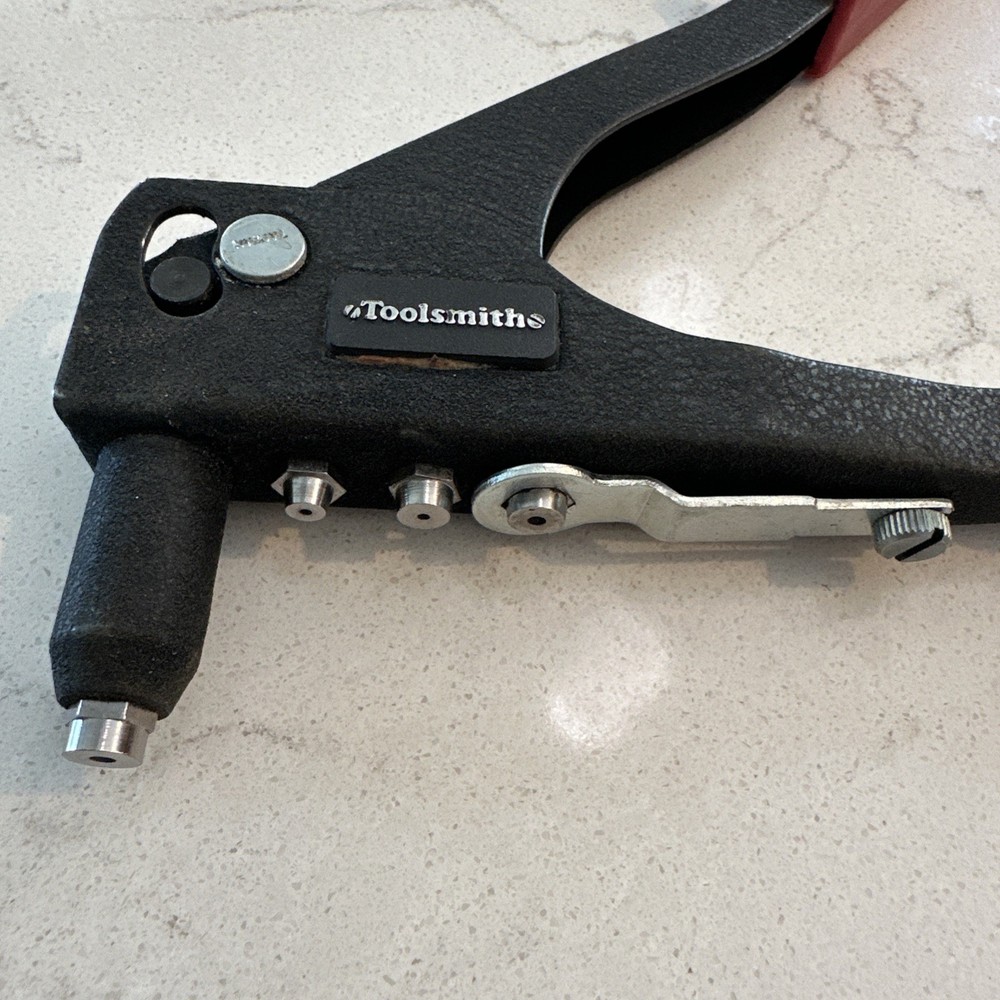 Toolsmiths Rivet Gun Vintage Works Great