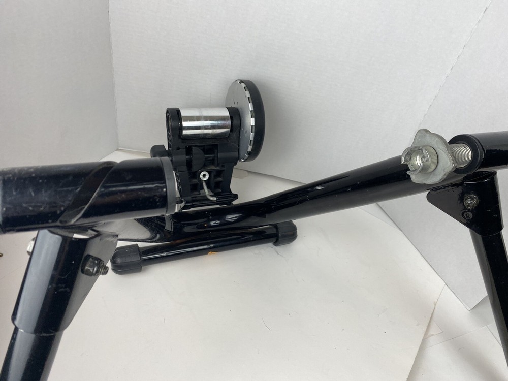 Cycle Ops Trek Mag Indoor Cycling Trainer