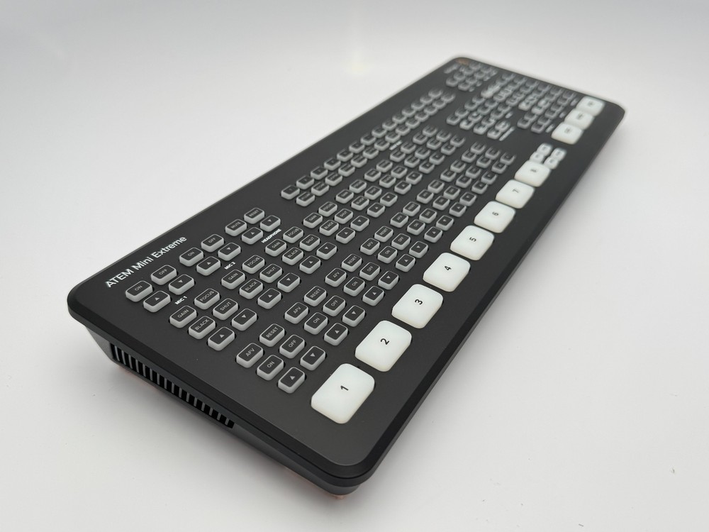 Blackmagic Design ATEM Mini Extreme HDMI Live Streaming Switcher