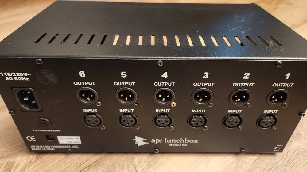 API Model 6B 500 Lunchbox Enclosure