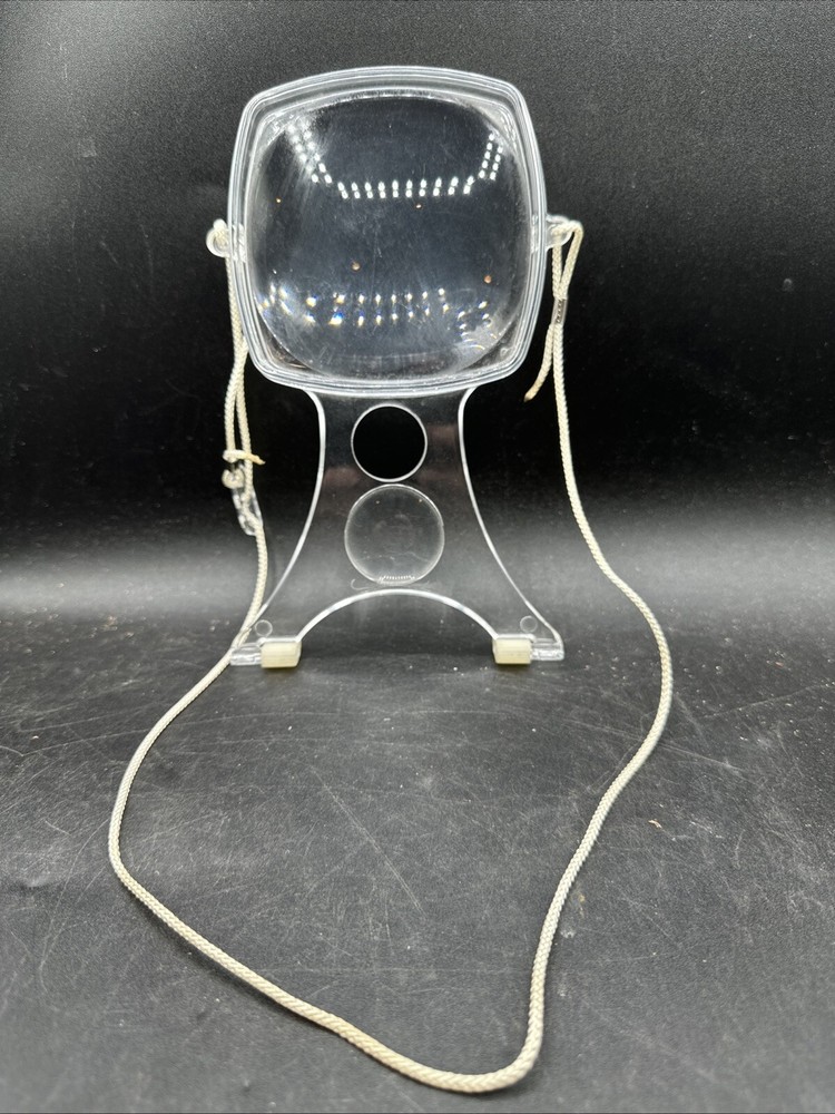 Vintage Magnifier Lap Standing