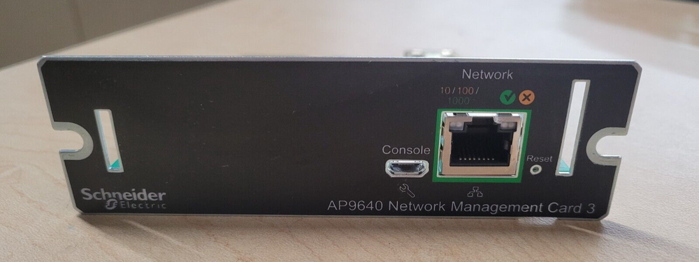 SCHNEIDER AP9640 NETWORK MANAGEMENT CARD 3