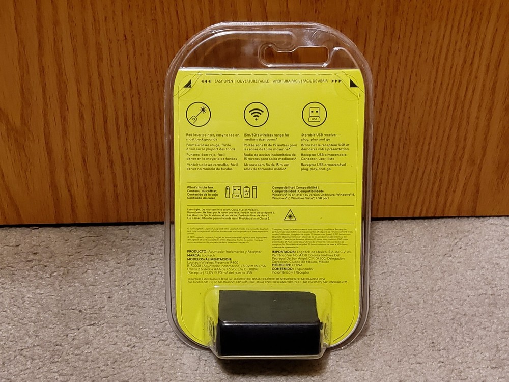 Logitech R400 Presenter Remote Control & Laser Pointer New Sealed 910-001354