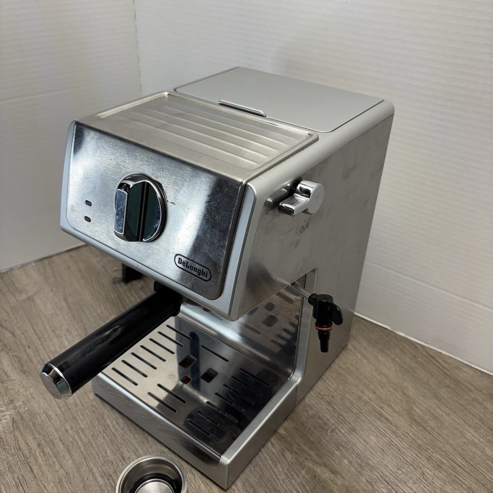 DeLonghi ECP3630 Espresso Machine Cappuccino Maker Silver