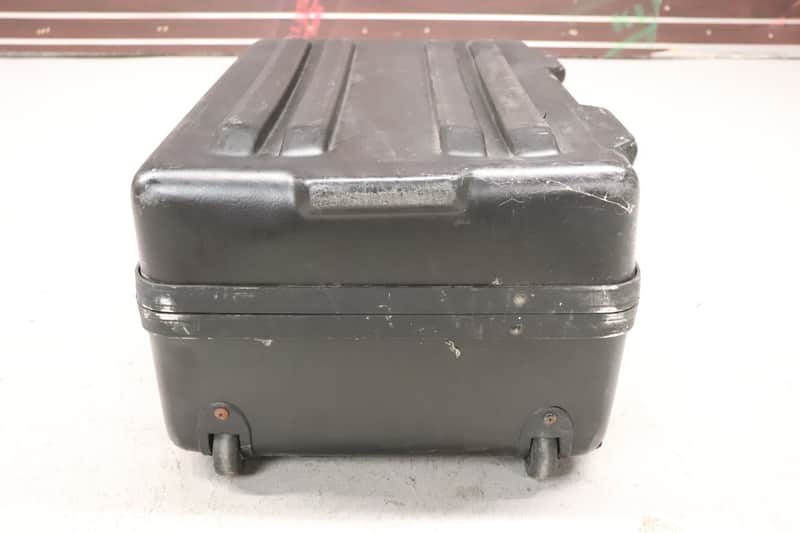 Parker Hard Rolling Case