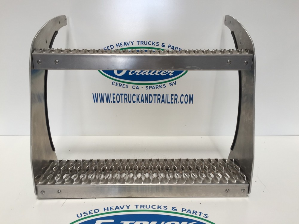 Peterbilt 23" Fuel Tank Steps - Complete Kit, Fits All Models