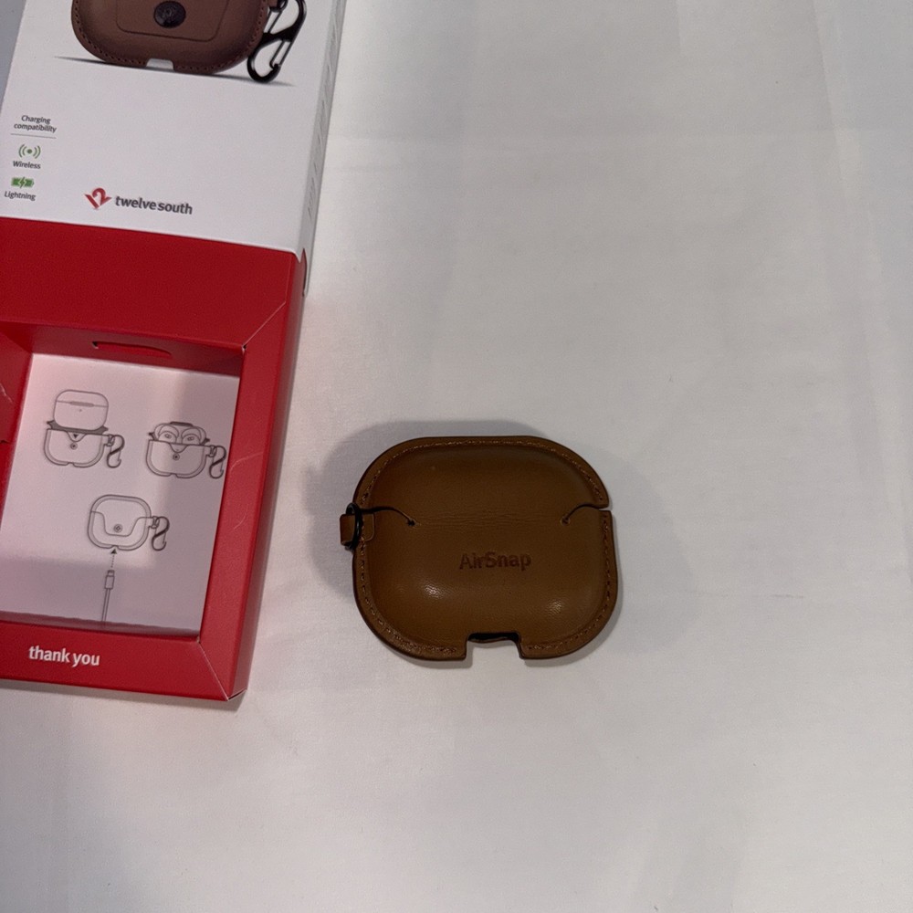 AirSnap Leather AirPods 3rd Gen Case
