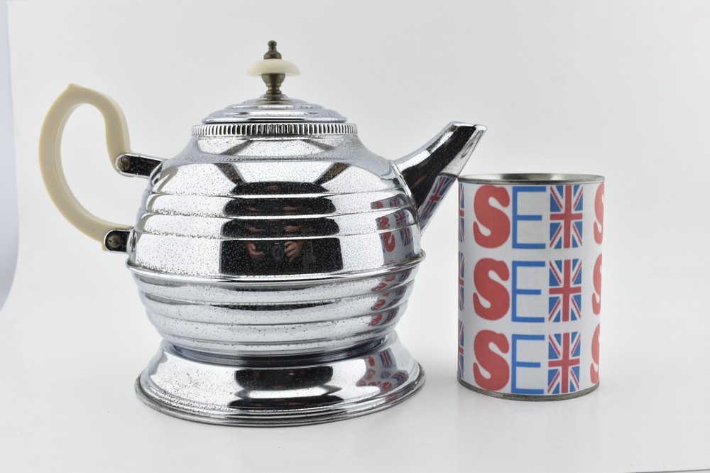 VTG Art Deco Tea Pot & Stand Denlagh Chromium Plate on Solid Copper 1930s Prop