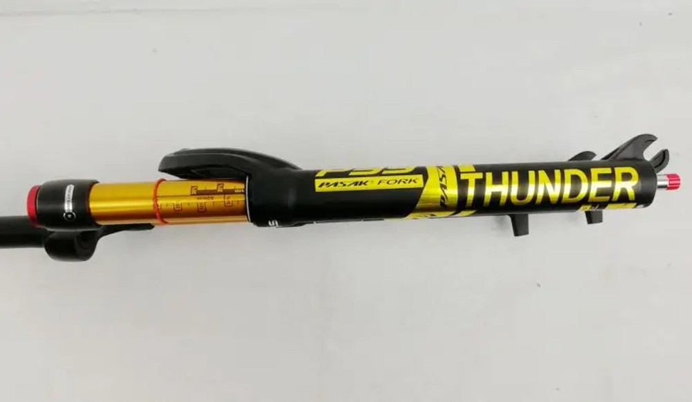 Mountain Bike Air Front Fork 27.5/29'' Shoulde/Wire Control Damping Adjustment