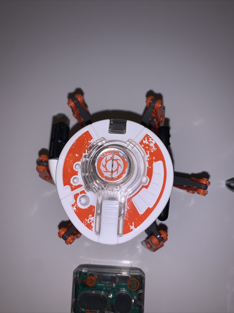hexbug remote control robot lot of 2 Needs New Batteries
