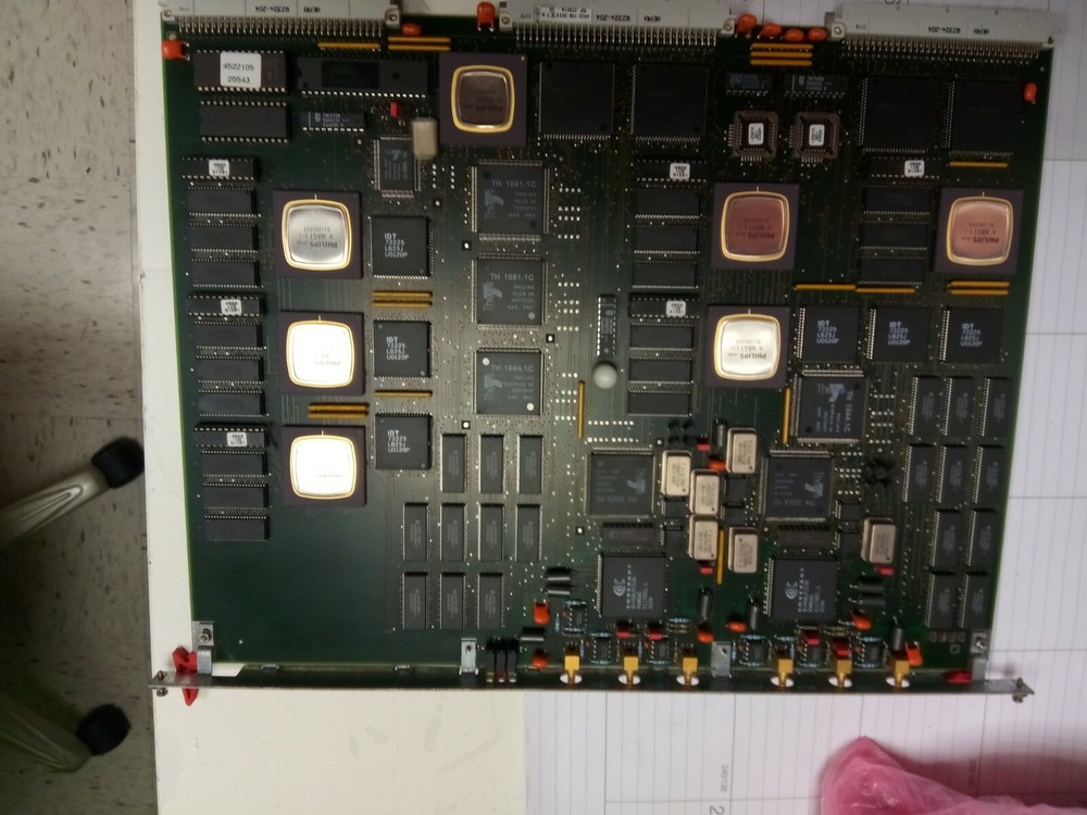 Board, Philips   4522 105 33001