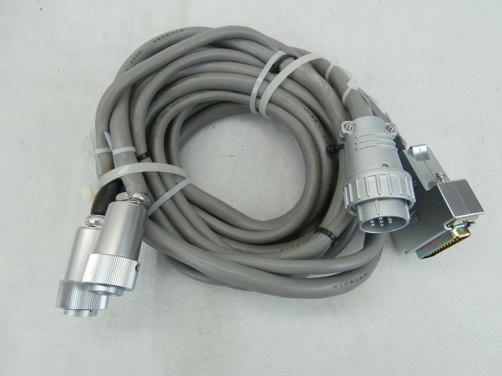Rorze Automation CURT-2102-4 Robot Linear Track Controller with Cables Working