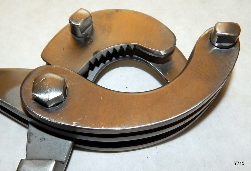Steel 15" OAL Veterinary Castrator Tool