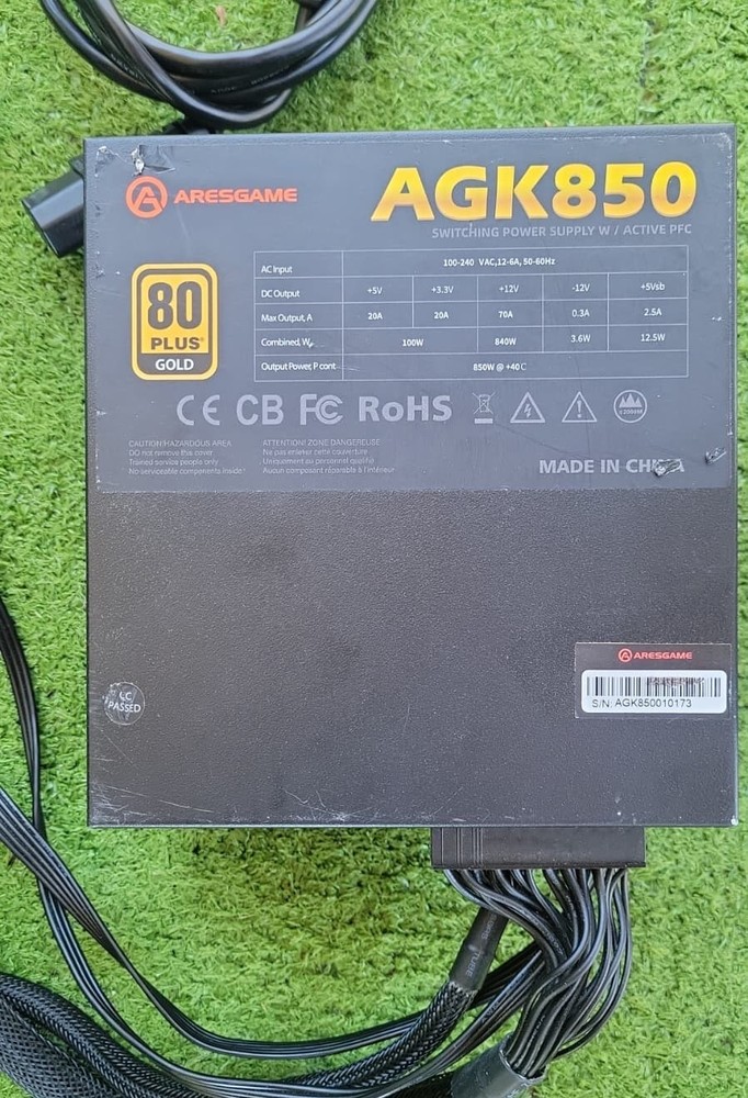 Goldshell KD BOX II Miner with Power supply