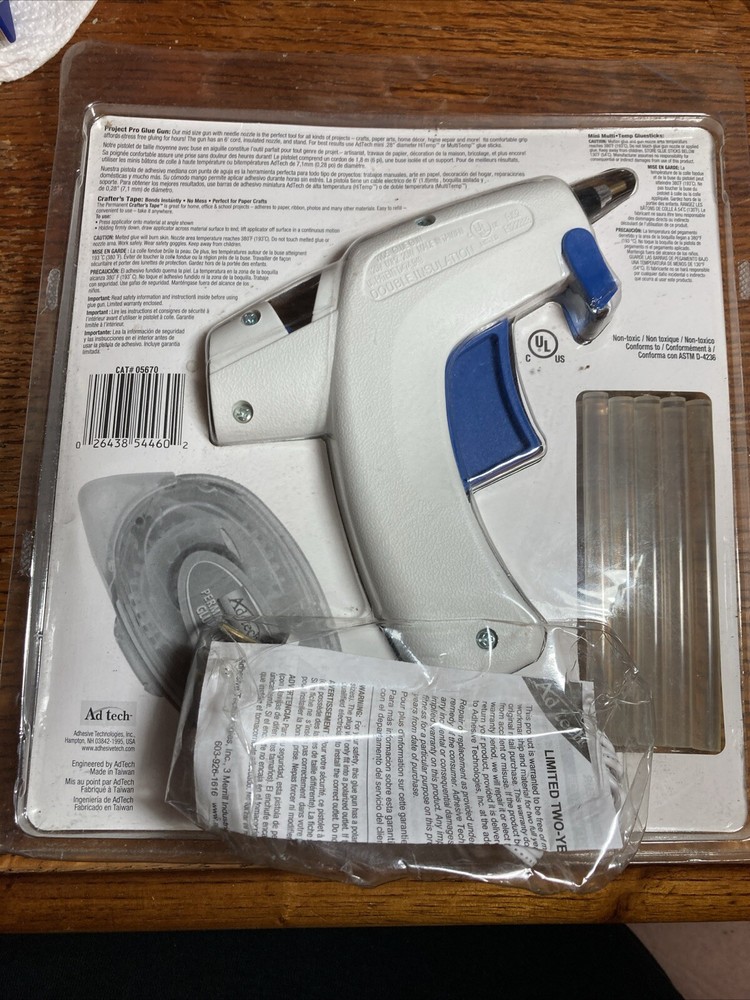AD Tech Crafters Gift Pack Hot Glue Gun