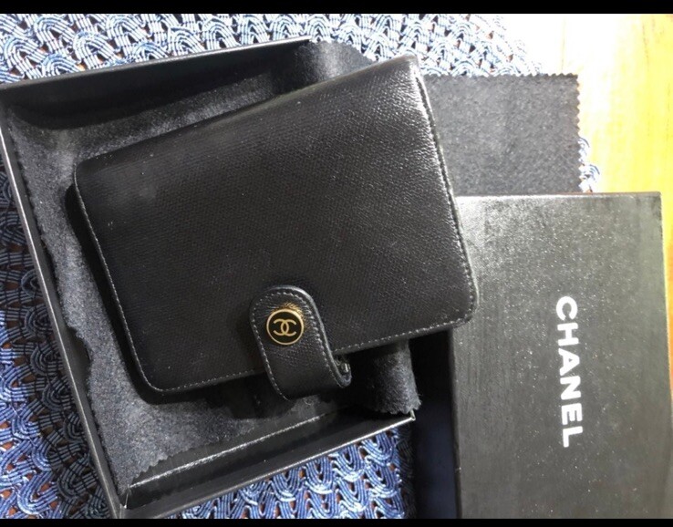 Chanel Agenda