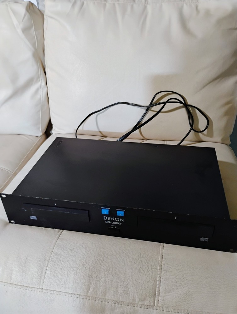 The listing is:(1)Denon DN-2000F MKII Dble CD Player WITHOUT Remote Control Unit