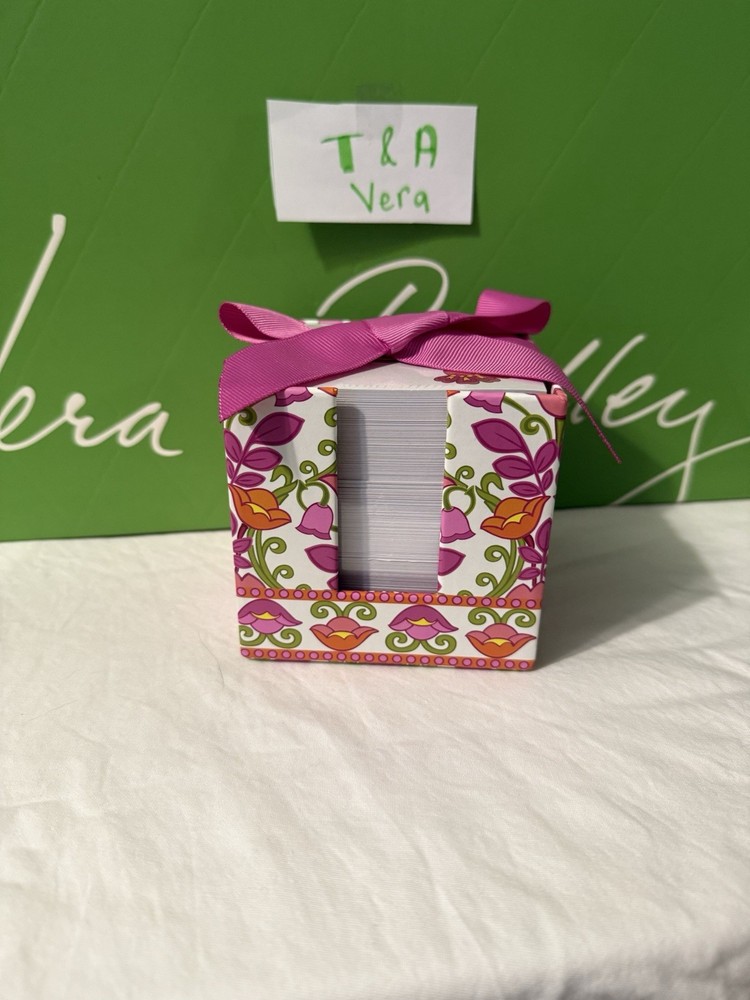 Vera Bradley Lilli Bell Take Note Cube NWOT Retired Pattern