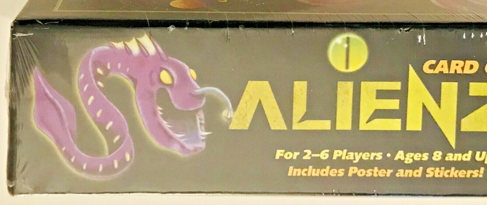 ALIENZ CARD GAME with imperfect box