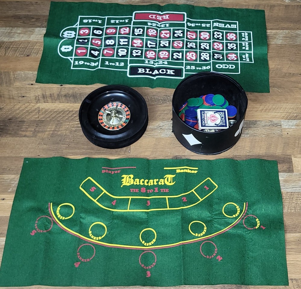 Poker Set Portable Includes;Rowlette Wheel,Storage Case,Black Jack Table Cover
