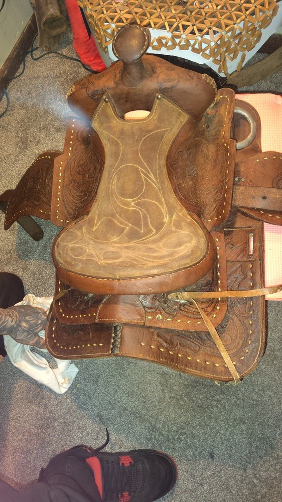 Vintage Horse Saddle Beautiful Design