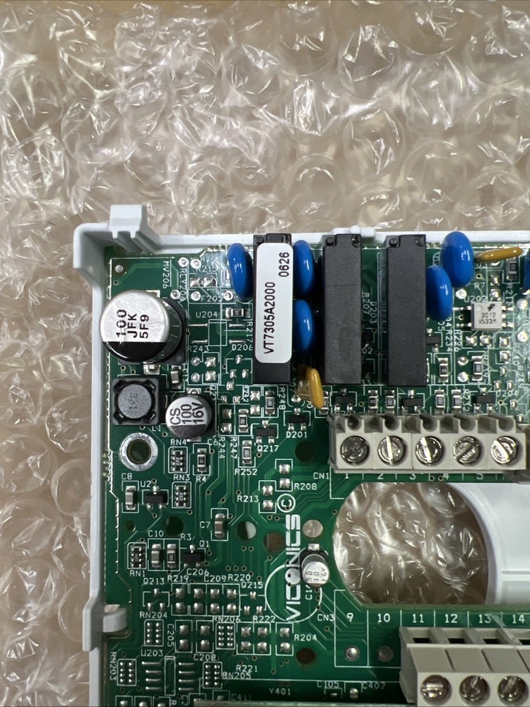 Viconics VT7305A2000 Thermostat