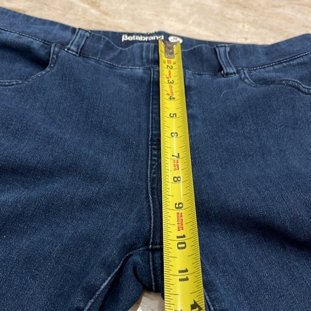 Betabrand Yoga Denim Skinny-Leg Pants | Dark Wash | Petite Medium