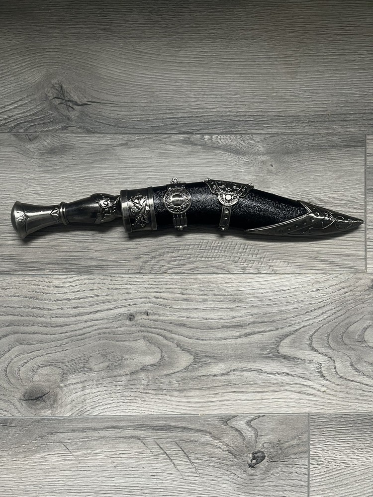 Ornamental Knife And Sheath