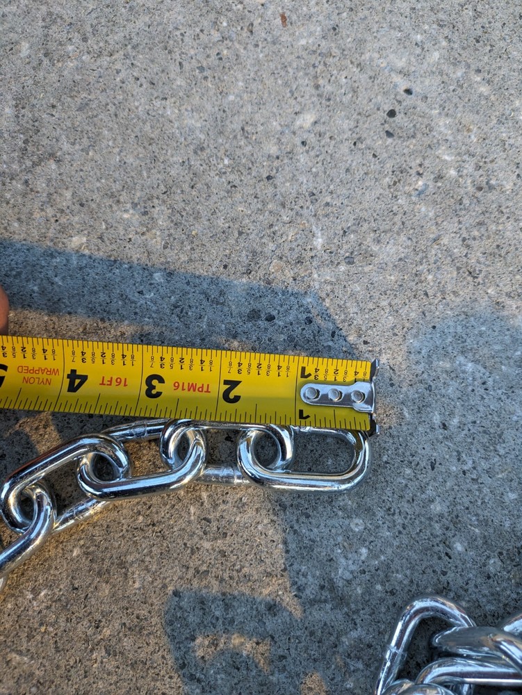 Chain, 1/4", 2600lb working load, 100feet, Zinc Plated, Container loading