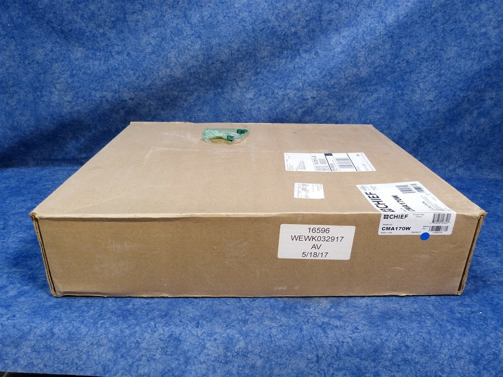 Chief CMA170W CPU Enclosure Pipe-Mount Accessory, White (Q32)