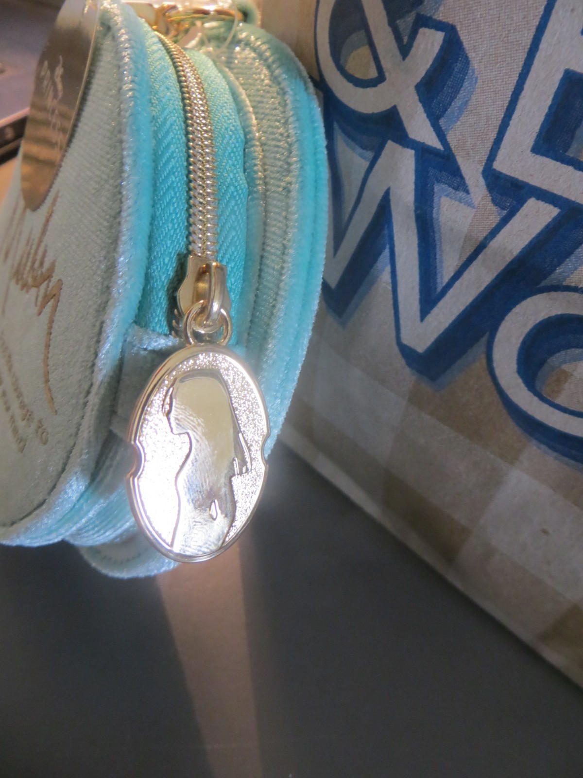 Bath and Body Works Disney Princess Mulan Dragon Coin Purse NWT 2026