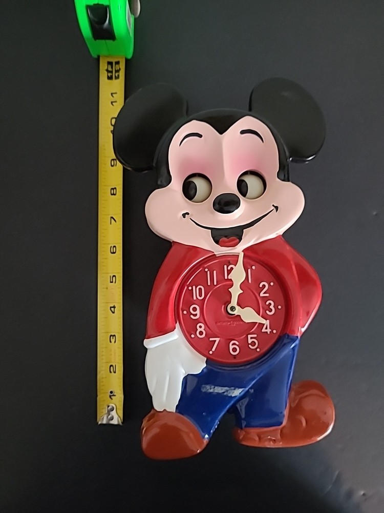 Vintage 1960s Cuckoo Clock Mickey Mouse Mi Ken