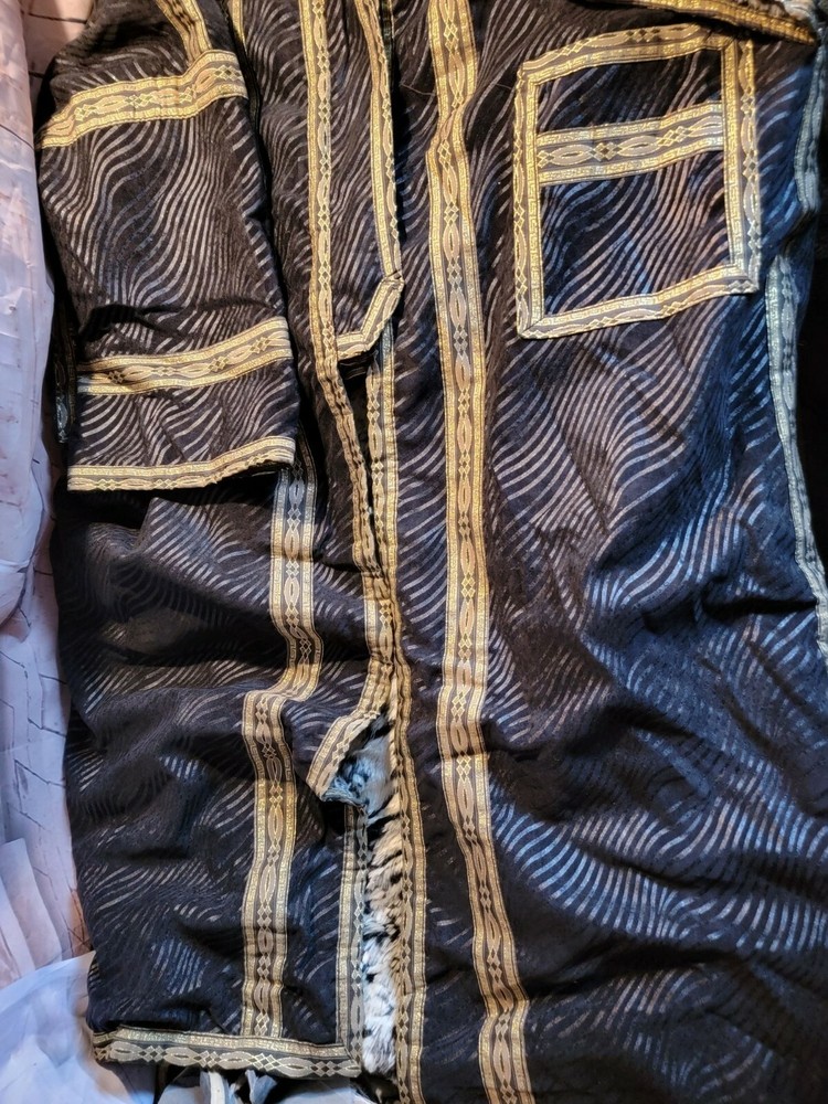 Arabic fur gold black robe