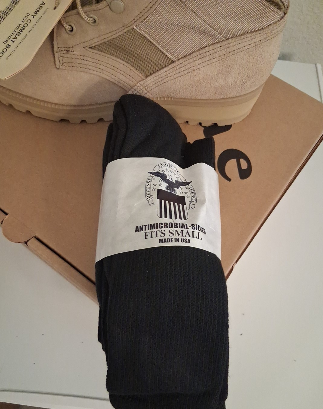 McRae Military Combat Boots Size 8R New in Box with DLA Socks