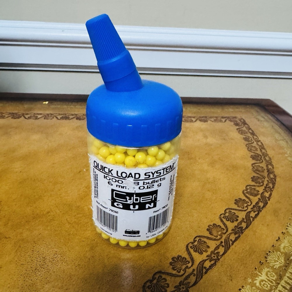 Cybergun Airsoft Rifle with Target, Beads, Protective Case