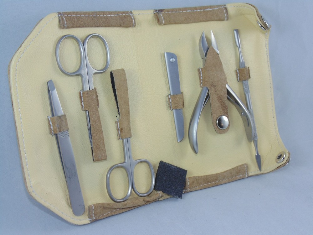 Men's Grooming Set (6) from USA