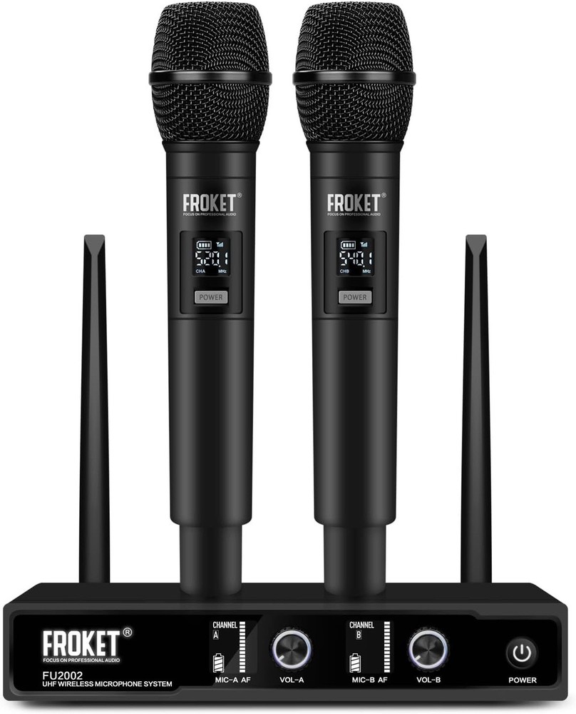 Handheld Wireless Microphone System - 260ft Range