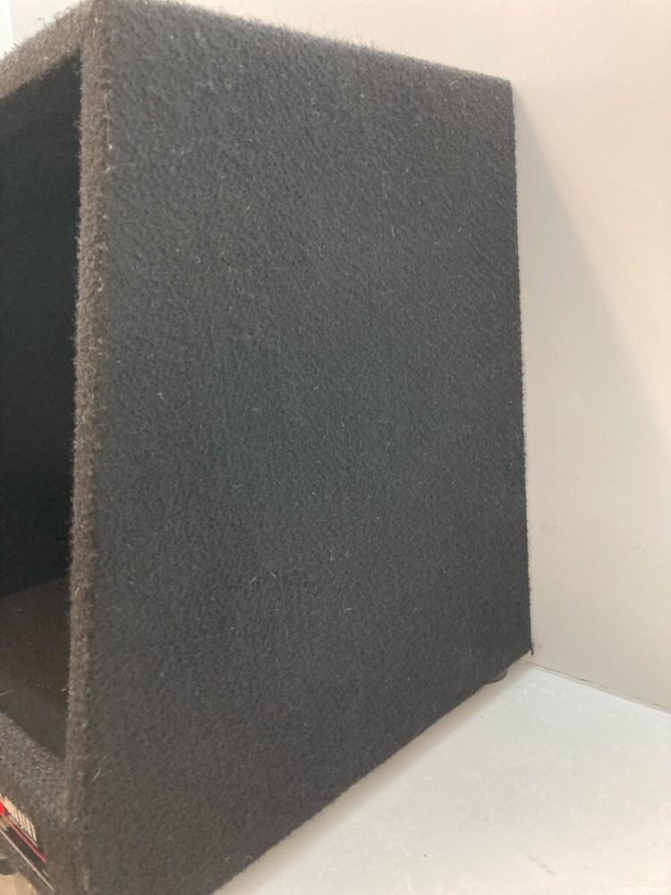 *LOCAL PICKUP ONLY* Odyssey DJ Carpeted Studio Rack
