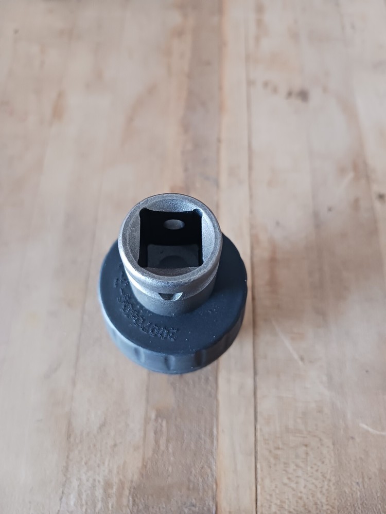 3/8" Jacobs keyless chuck with 1/2" square adapter for impact gun