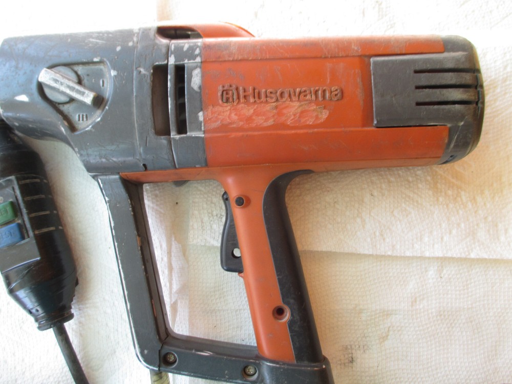 Husqvarna Handheld Core Drill. Coring Drill. DM230 ??