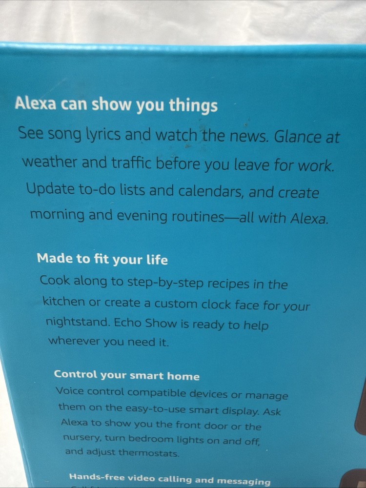 New Amazon Echo Show 5 Smart Display B09B2SBHQK