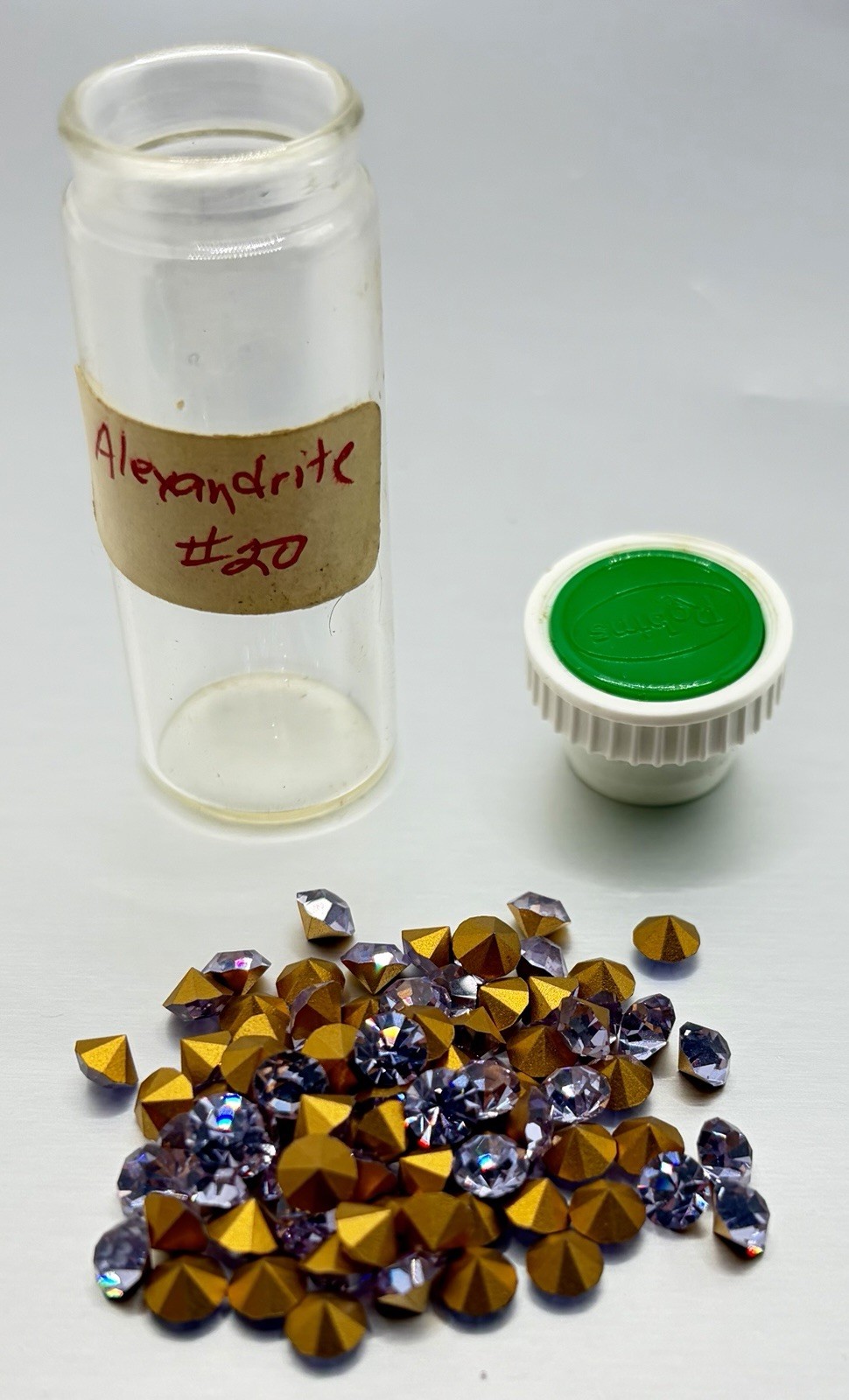 VNTG AB Swarovski Crystals (?) 1,000+ piece lot replacement jewelry set READ