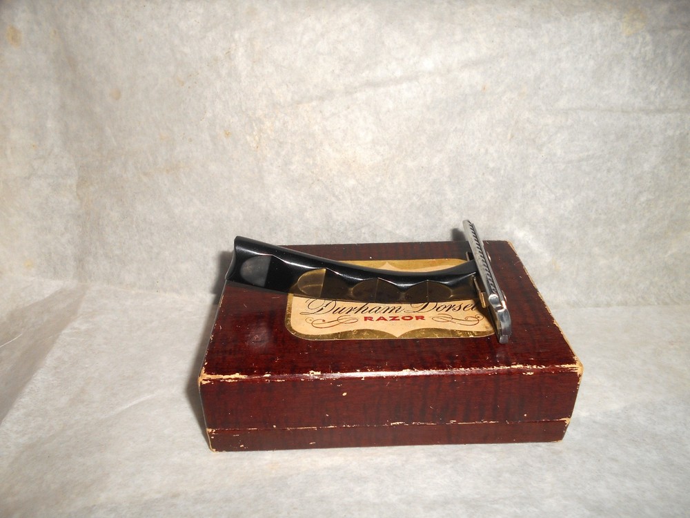 Durham Dorset Safety Razor w 1 Blade Box