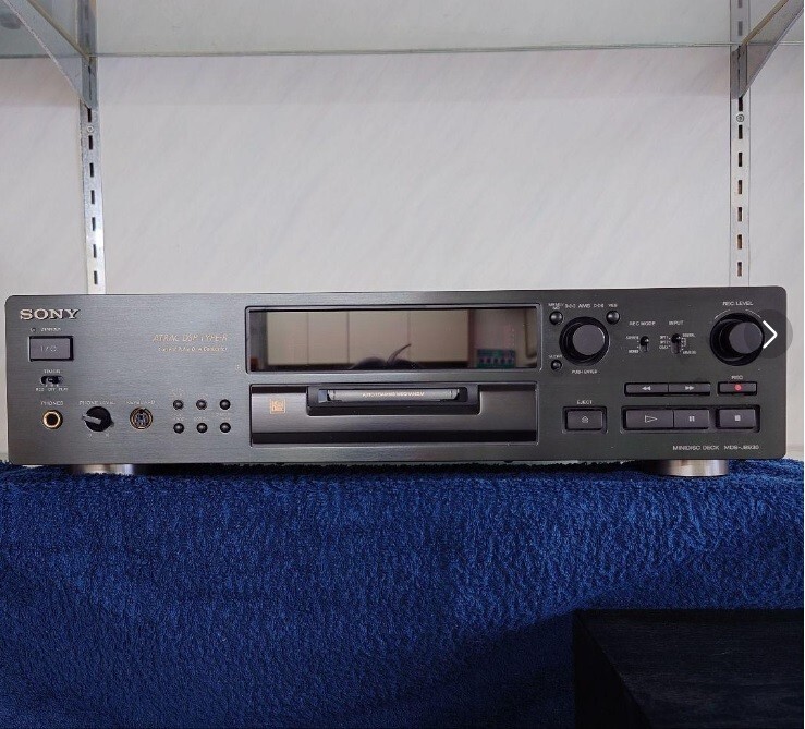 Sony MD player MDS-JB930
