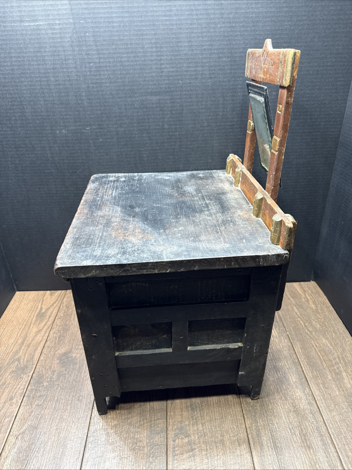 “ ANTIQUE EARLY 1900’s SALESMAN SAMPLE MINATURE FURNITURE DISPLAY WITH MIRROR “