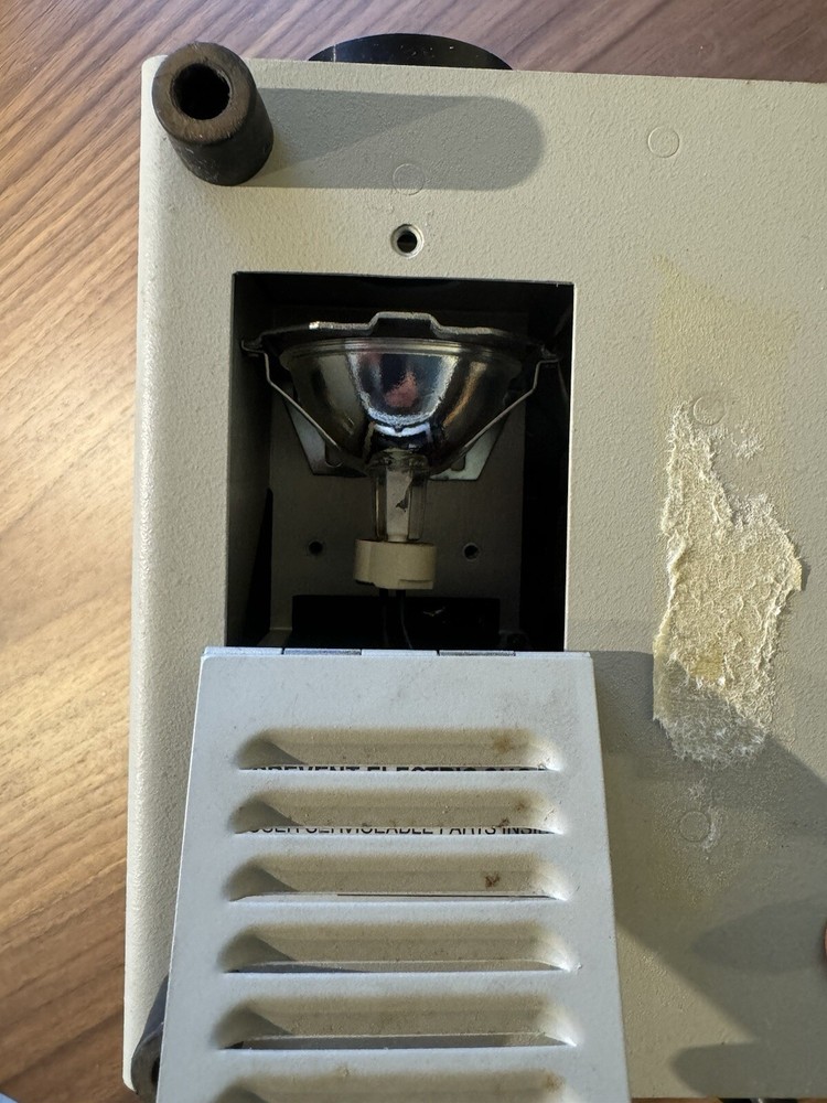 Capra Optical QHI-85 Fiber Optic Illuminator