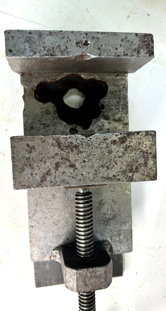 5 1/2" DRILL PRESS VISE 5 1/2" OPENING WIDTH