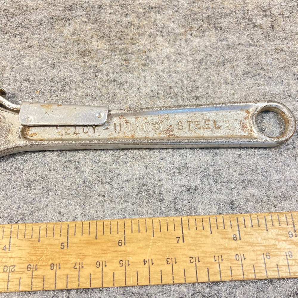 Utica 8" Adjustable Wrench w/ Thumb Lock #92-8