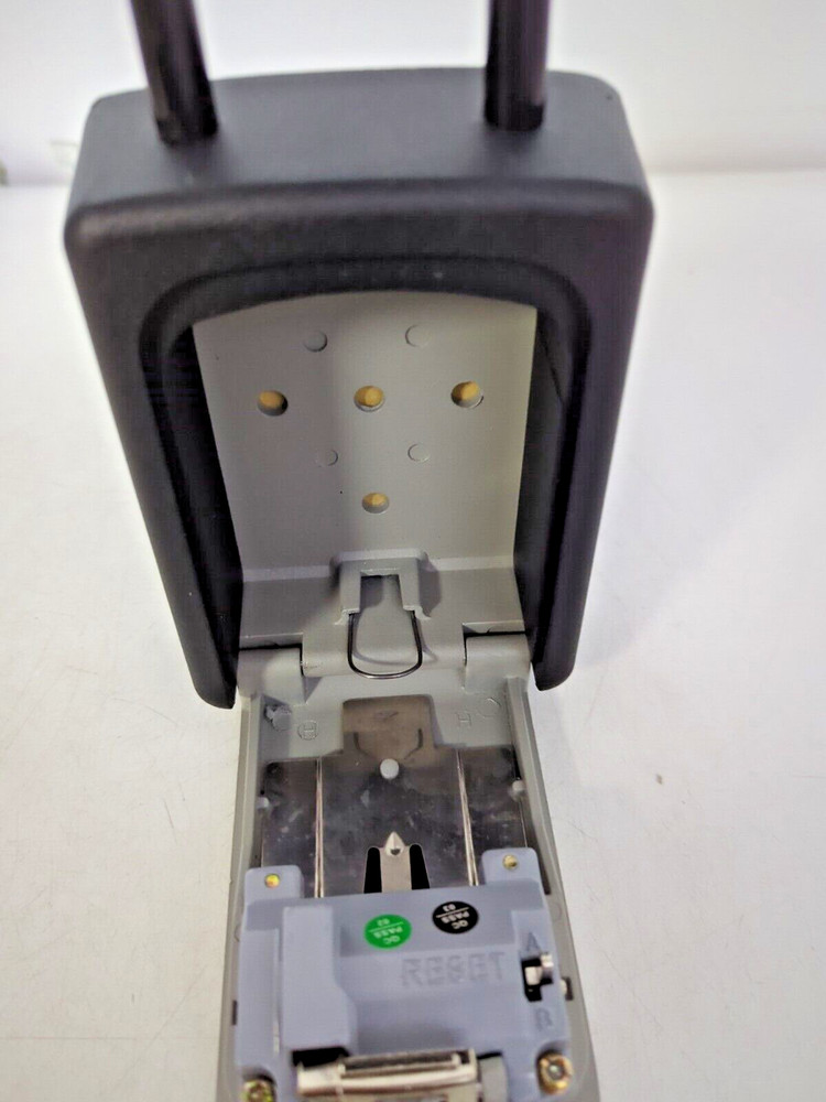 WONDER MASTER KEY LOCK BOX, COMBINATION OUTSIDE